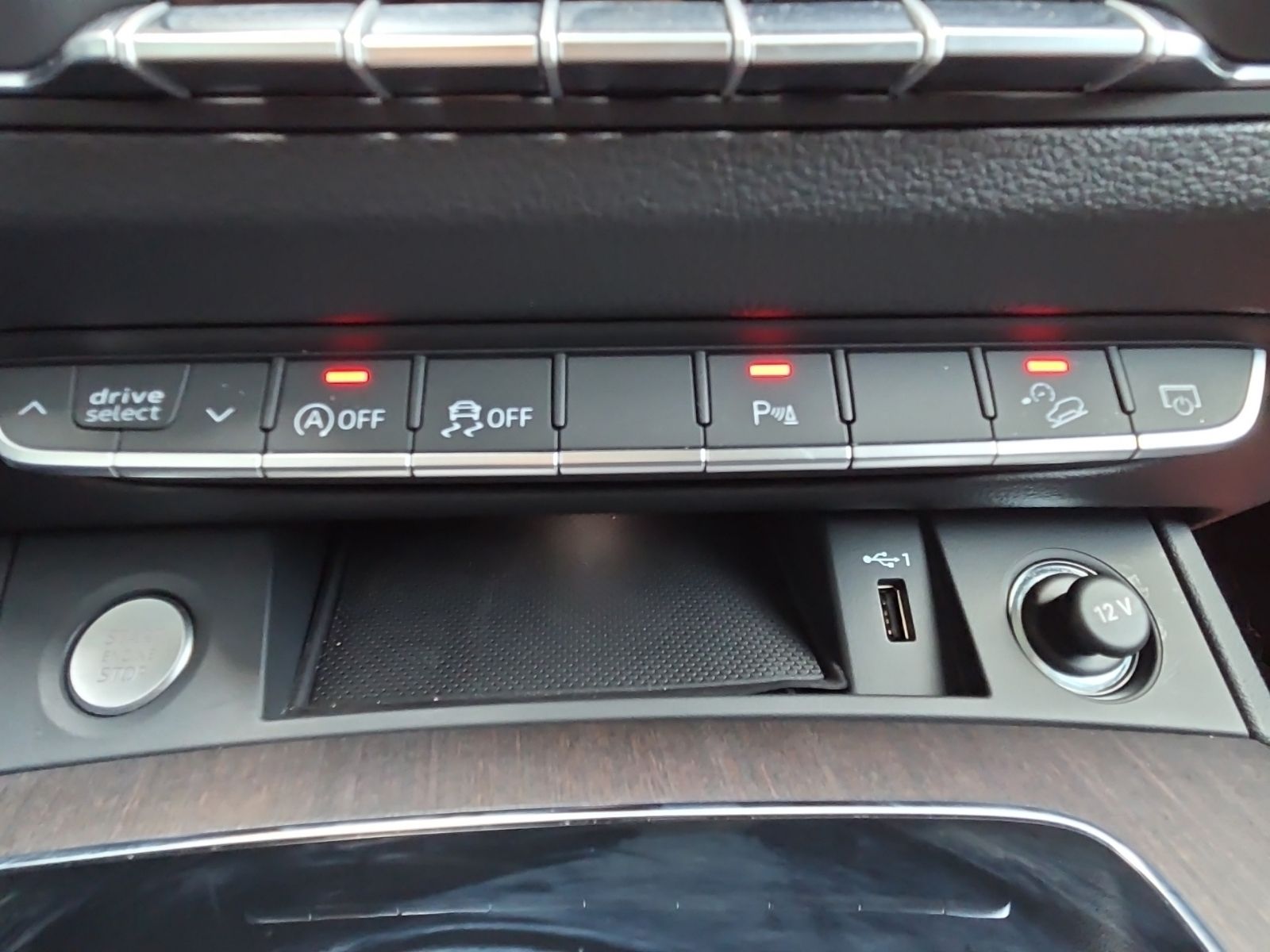 Used 2023 Black Audi 40 Premium image 29