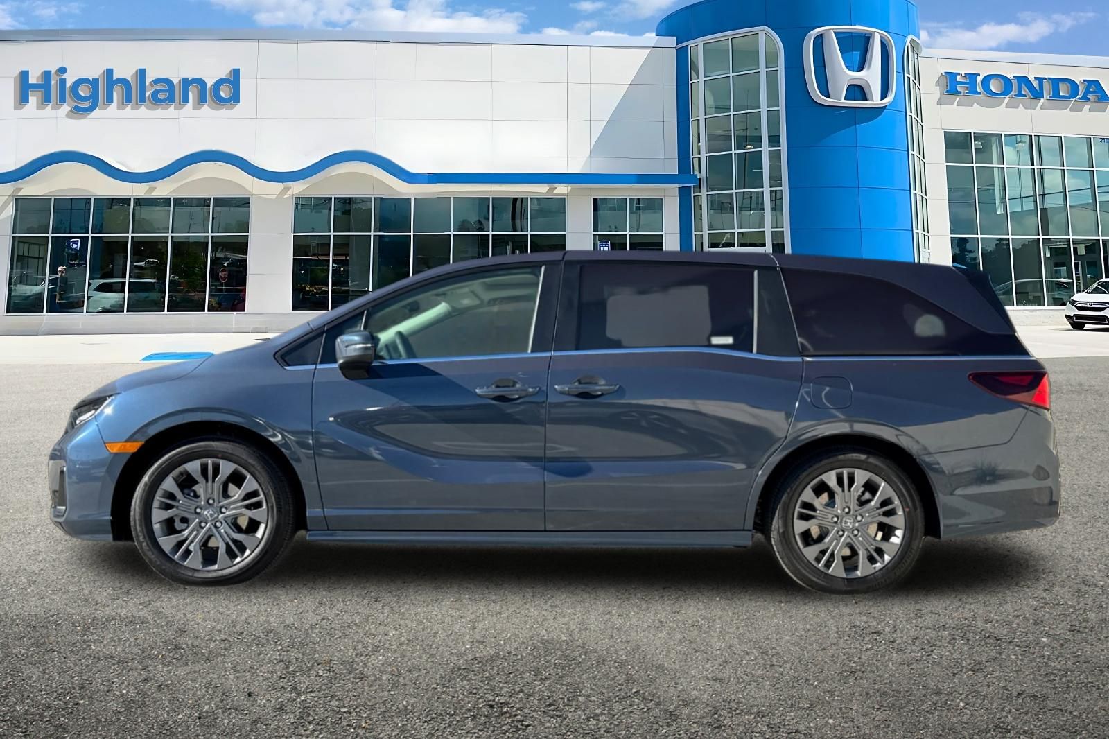 New 2026 Gray Honda Touring image 2