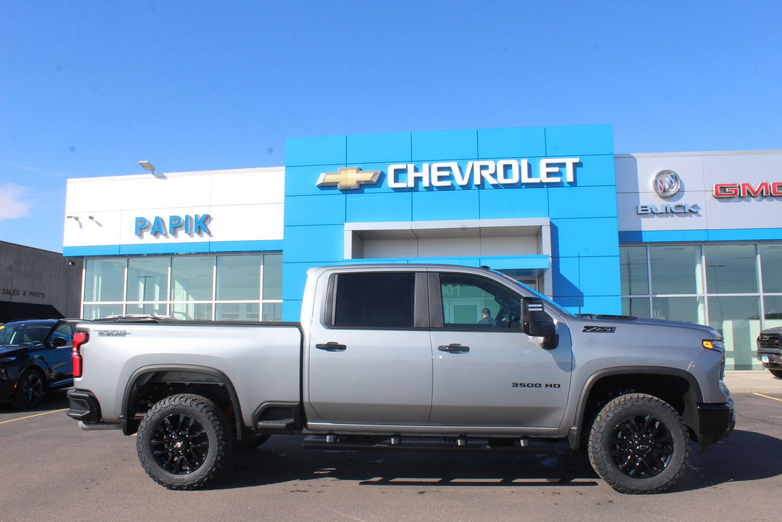 2026 Chevrolet Silverado 3500HD LT Crew Cab 4WD