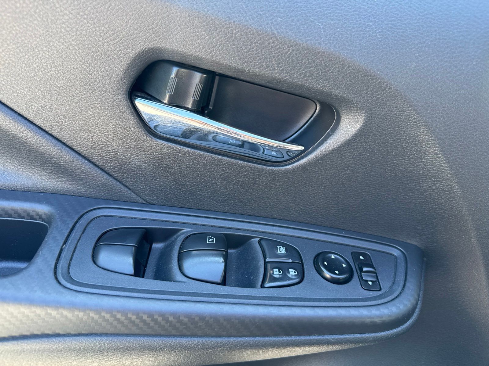 Used 2024 Gray Nissan 1.6 SV image 12