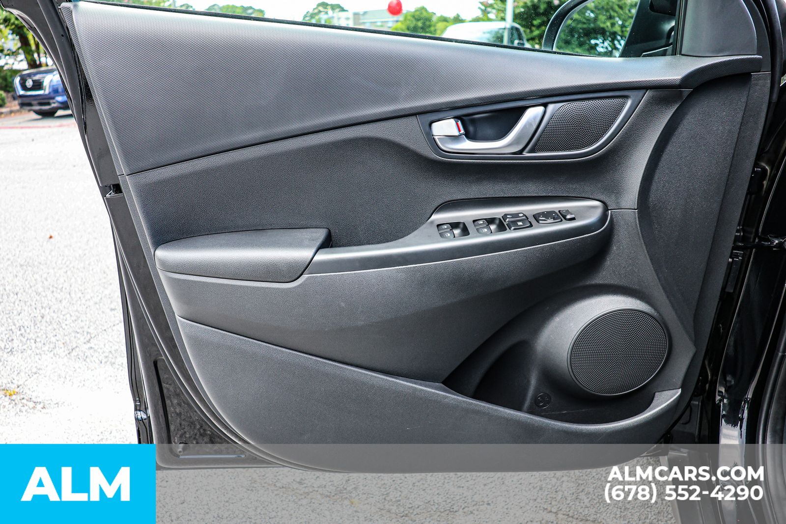 2023 Hyundai Kona SEL photo 40