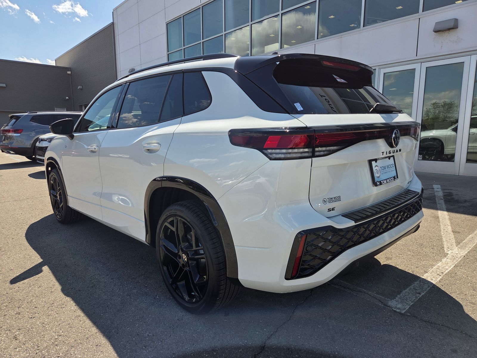 new 2026 Volkswagen Tiguan car, priced at $39,687