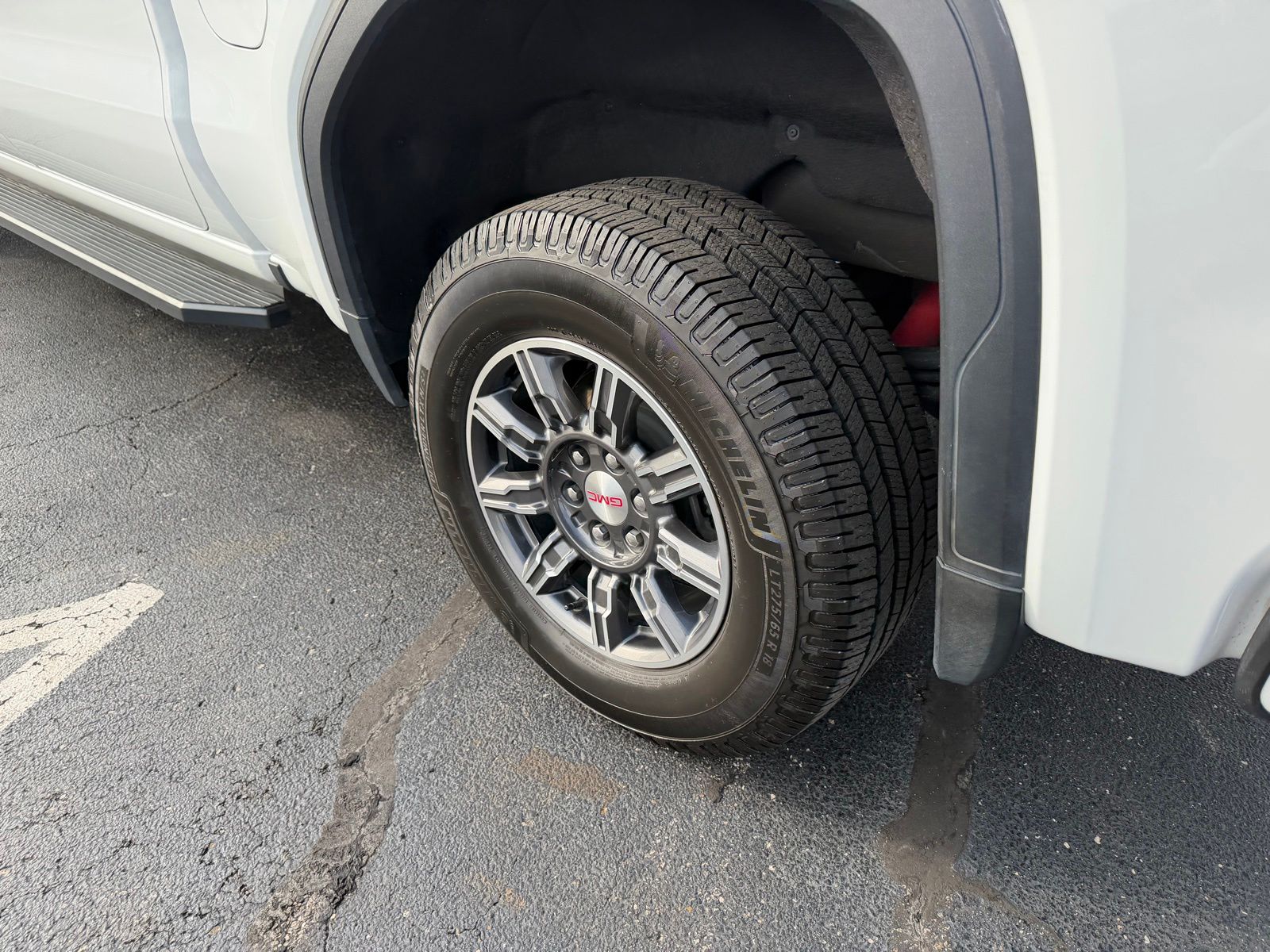 2024 GMC Sierra 1500 image 10
