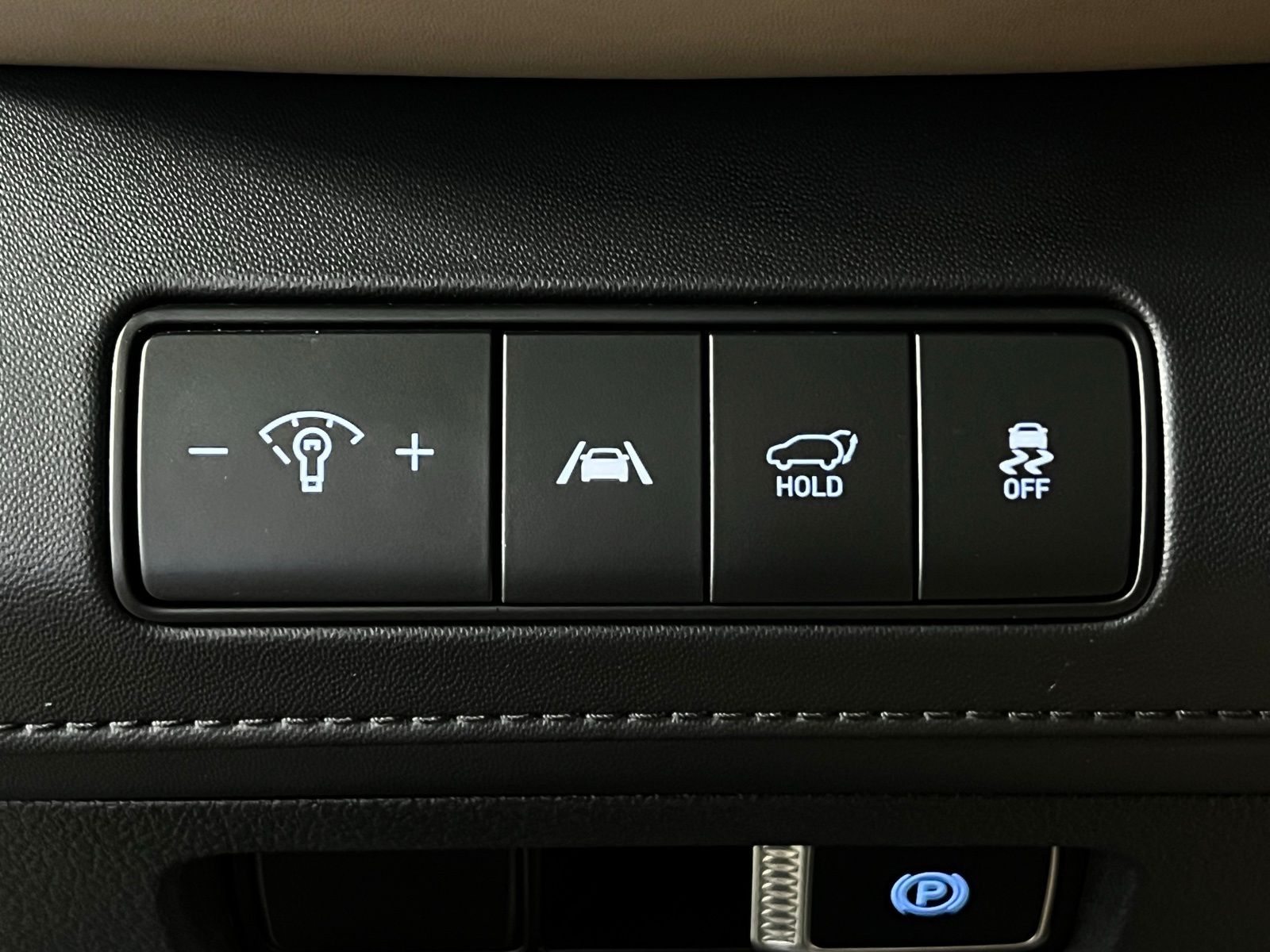 2023 Hyundai Santa Fe SEL 23