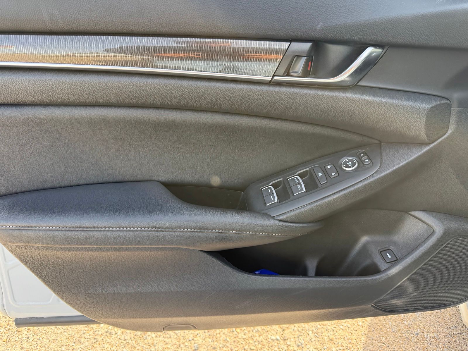 Used 2022 White Honda Sport image 11