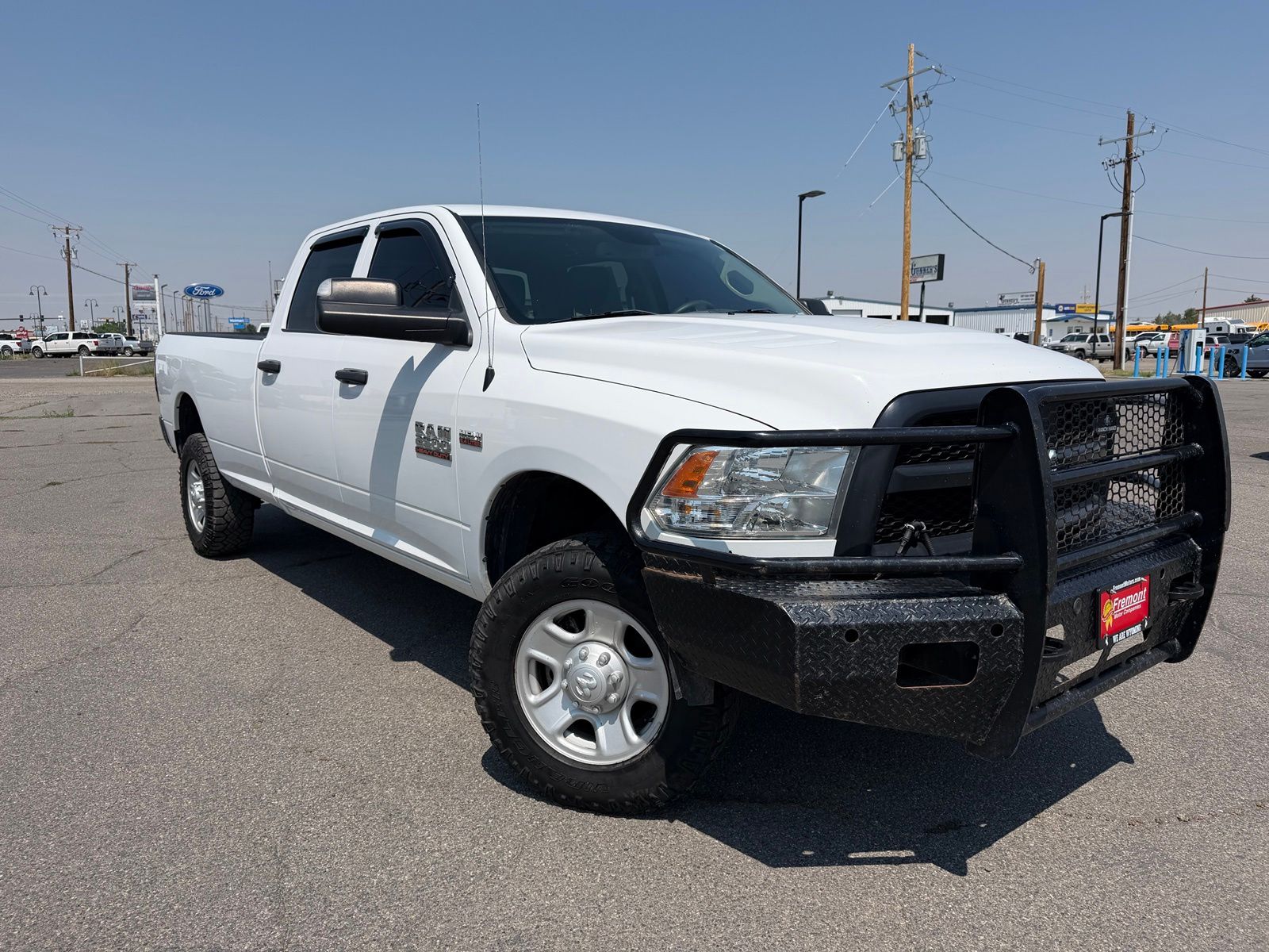 2018 RAM 2500 Blanco (Bright White Clearcoat) Camioneta Todo terreno 6 velocidades Automática