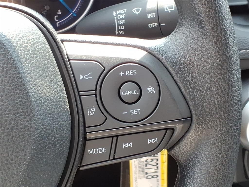 2025 Toyota RAV4 Hybrid LE Silver at Community Toyota