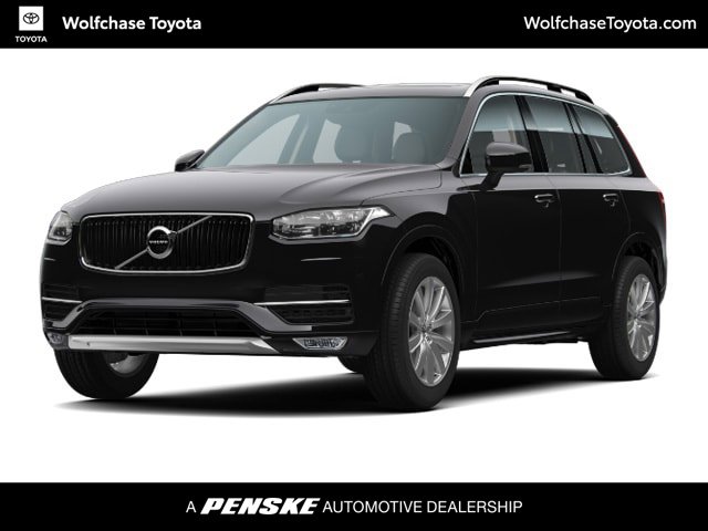 2016 Volvo XC90 T6 Momentum -
                  Cordova, TN