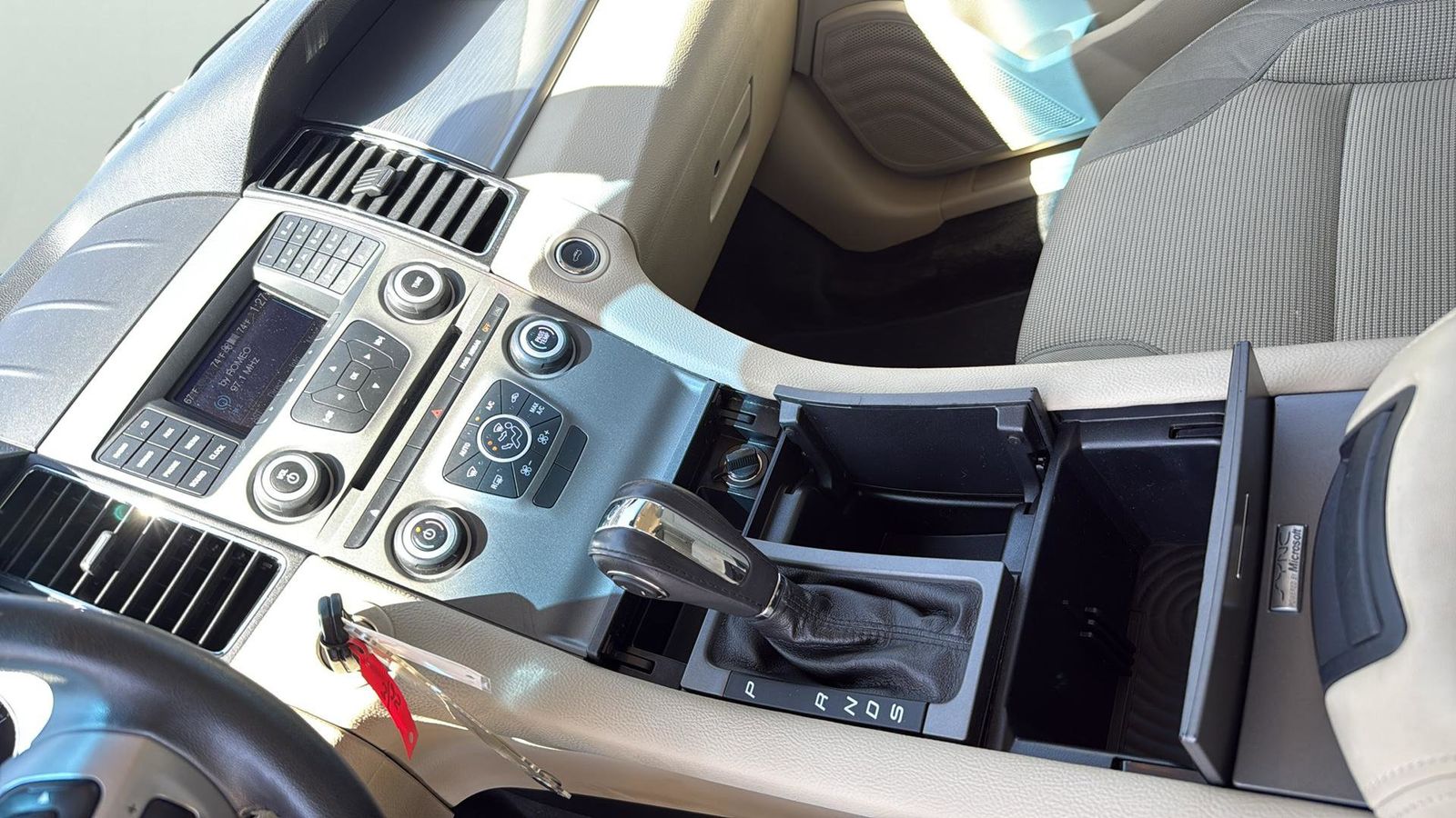 Used Car 2014 Ford Taurus  Sel For Sale Under $10,000 In Austin, Texas