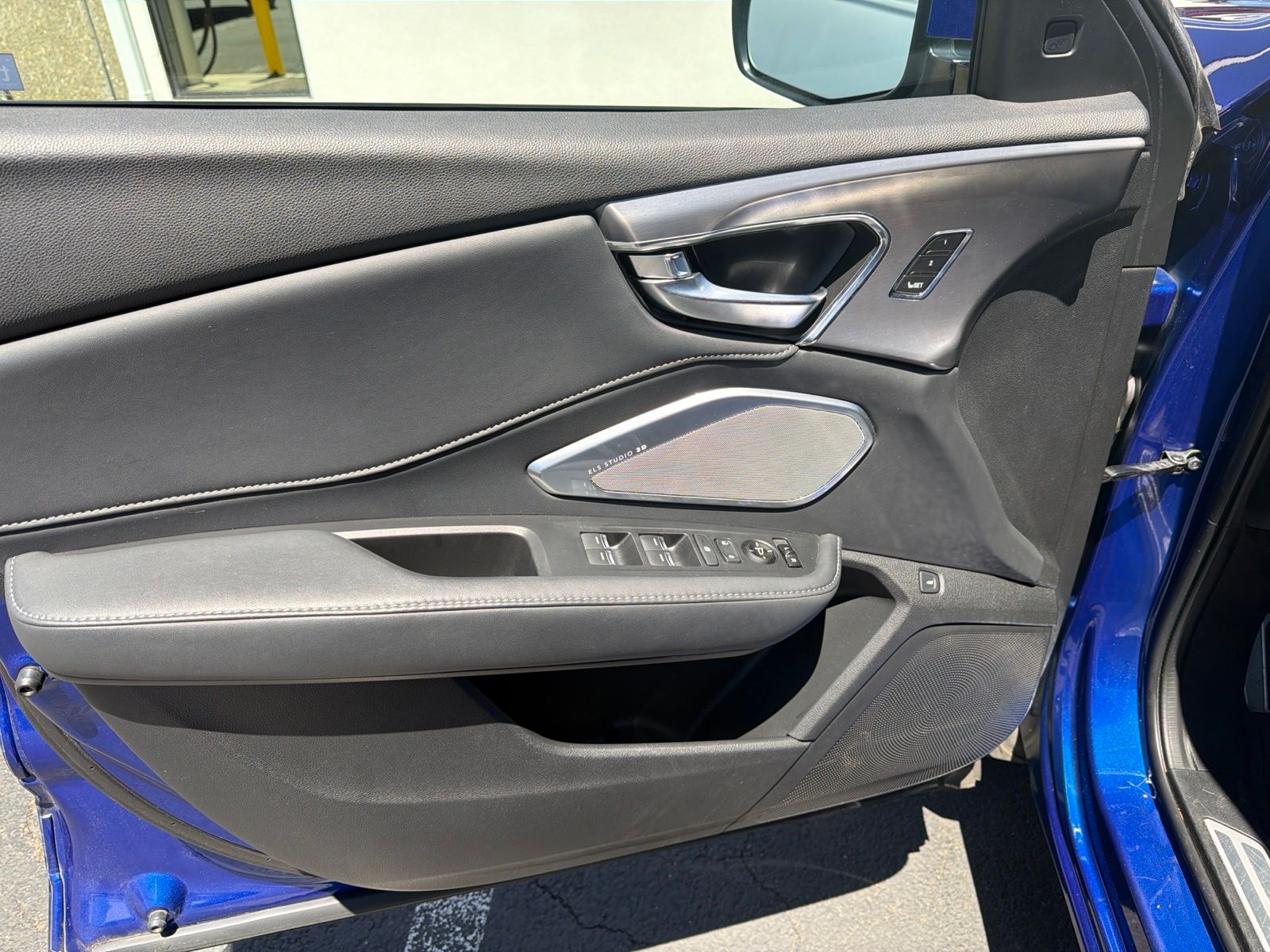 used 2021 Acura RDX car, priced at $37,990