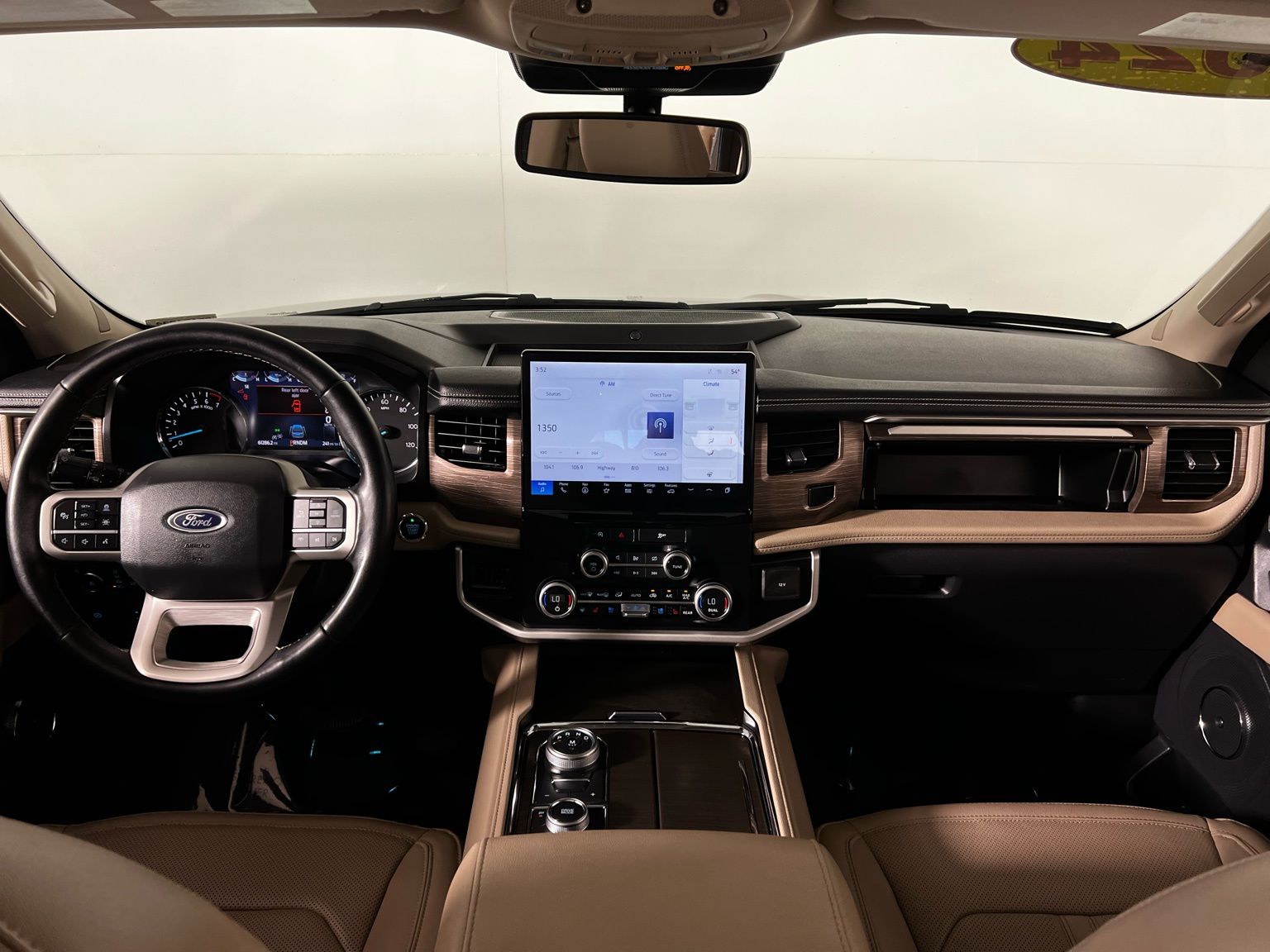 Thumbnail: 2024 Ford Expedition - 30