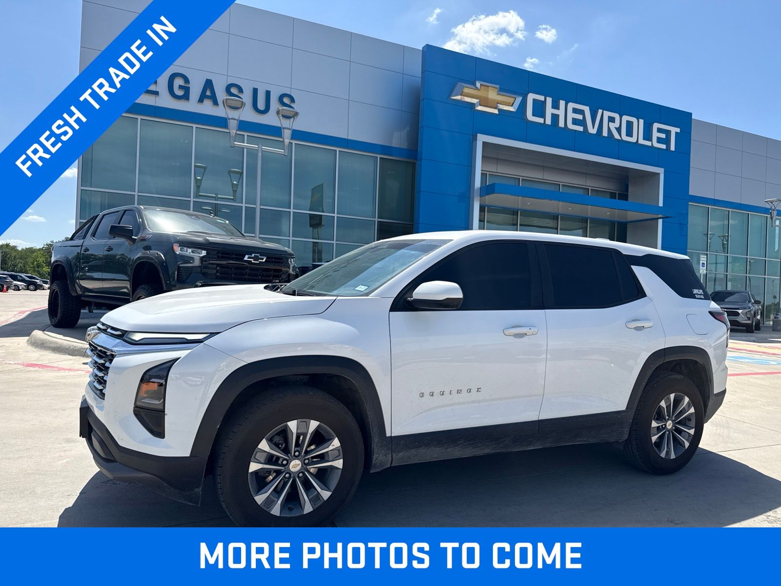 Summit White 2025 Chevrolet Equinox SUV / Crossover Front-Wheel Drive Continuously Variable Transmission