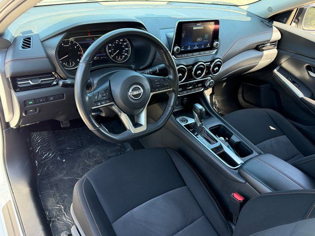 Used 2024 Aspen White Nissan SR image 32