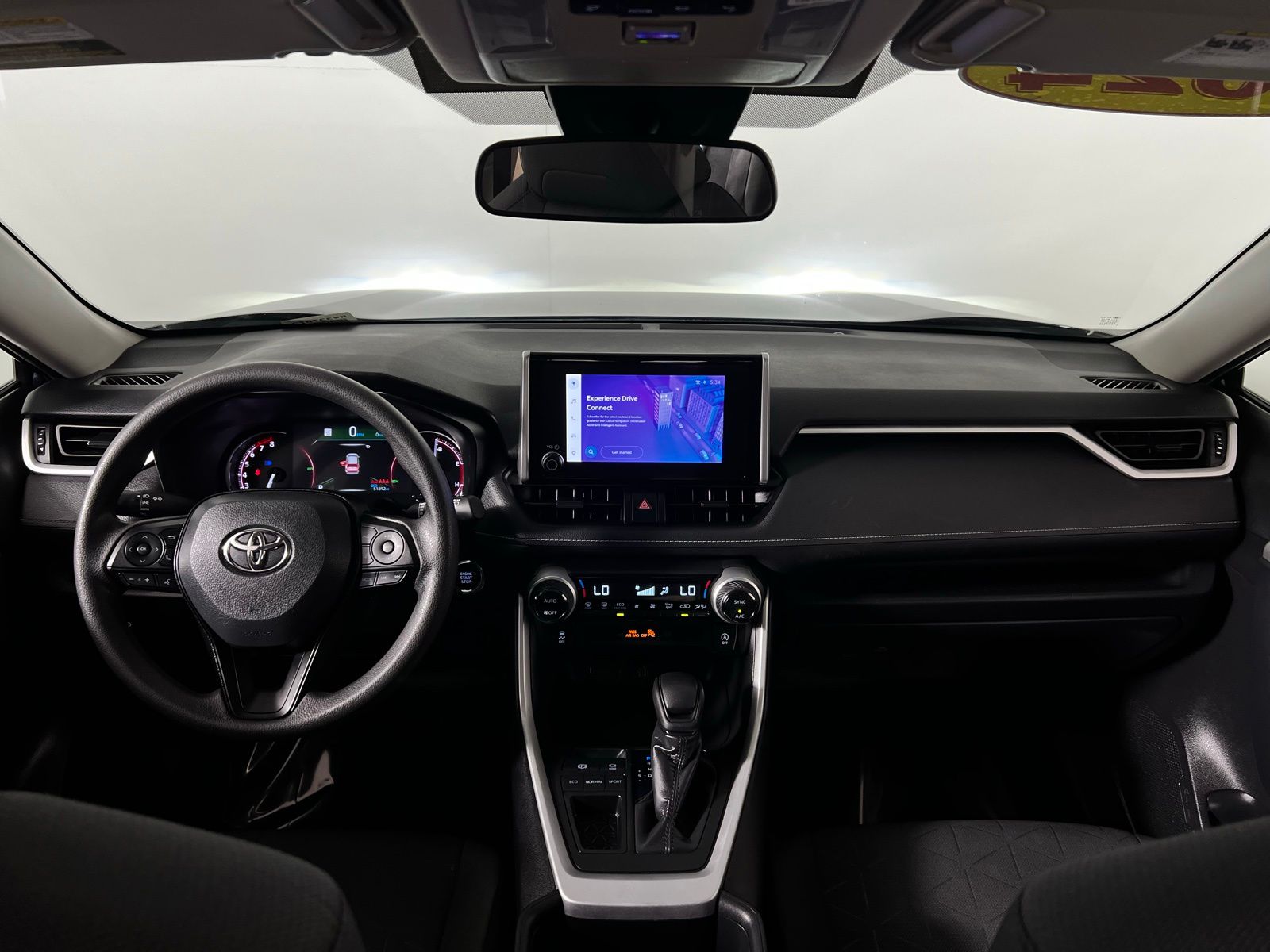Thumbnail: 2024 Toyota RAV4 - 23