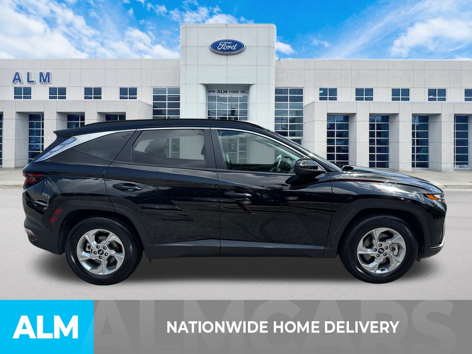 2024 Hyundai Tucson SEL photo 2