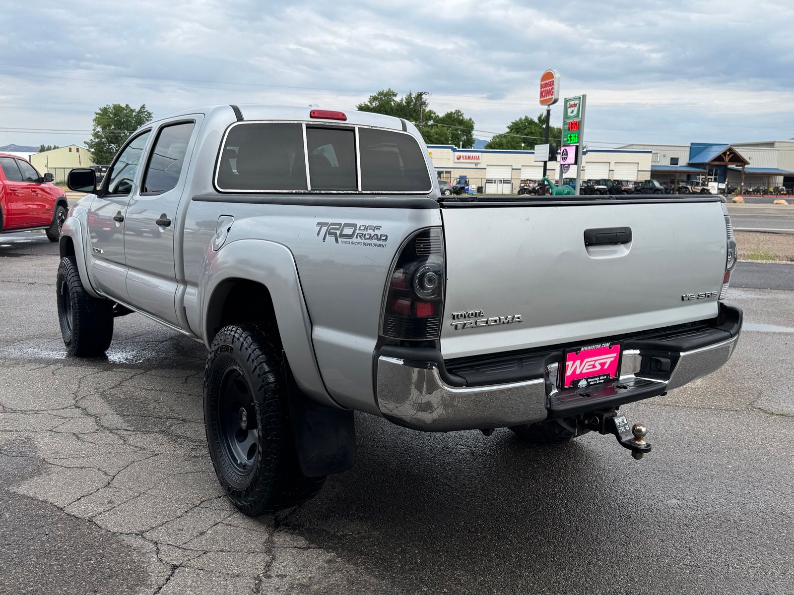 Used 2010 Toyota Tacoma Truck
