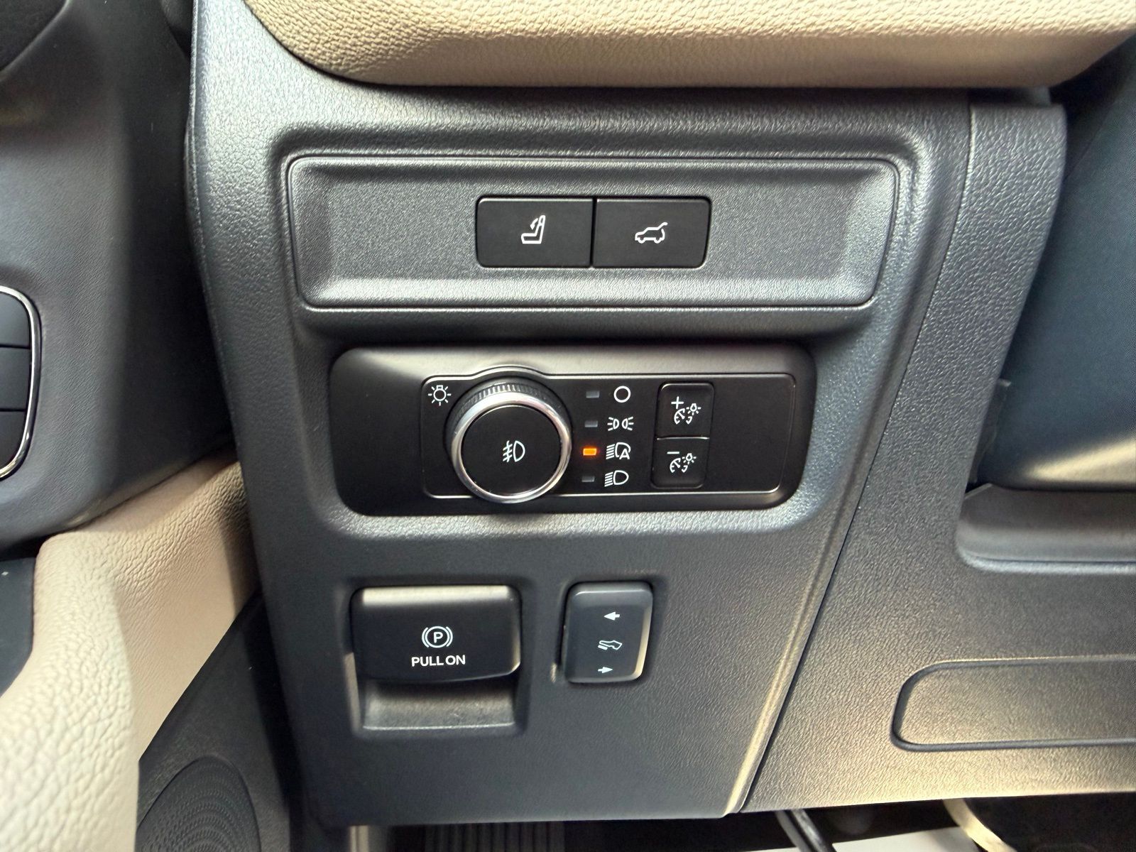2024 Ford Expedition image 29