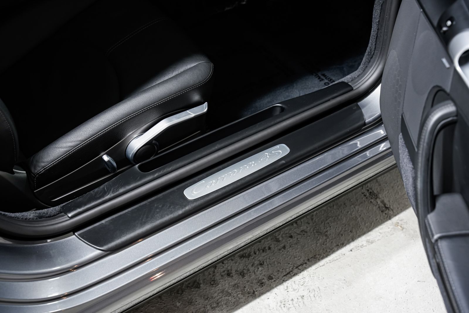 2009 Porsche 911 Carrera 4S — photo 24