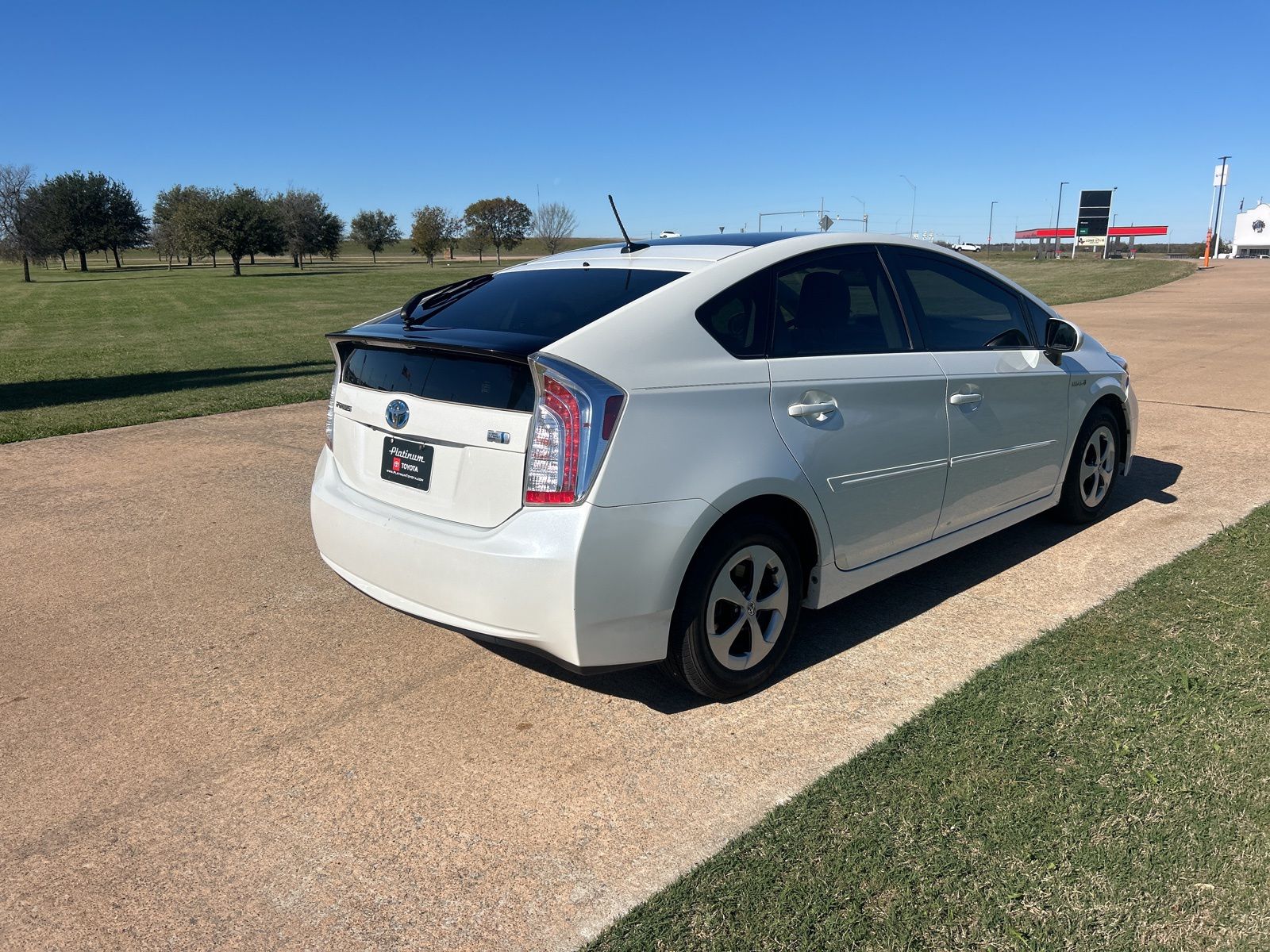 2014 Toyota Prius Four 3