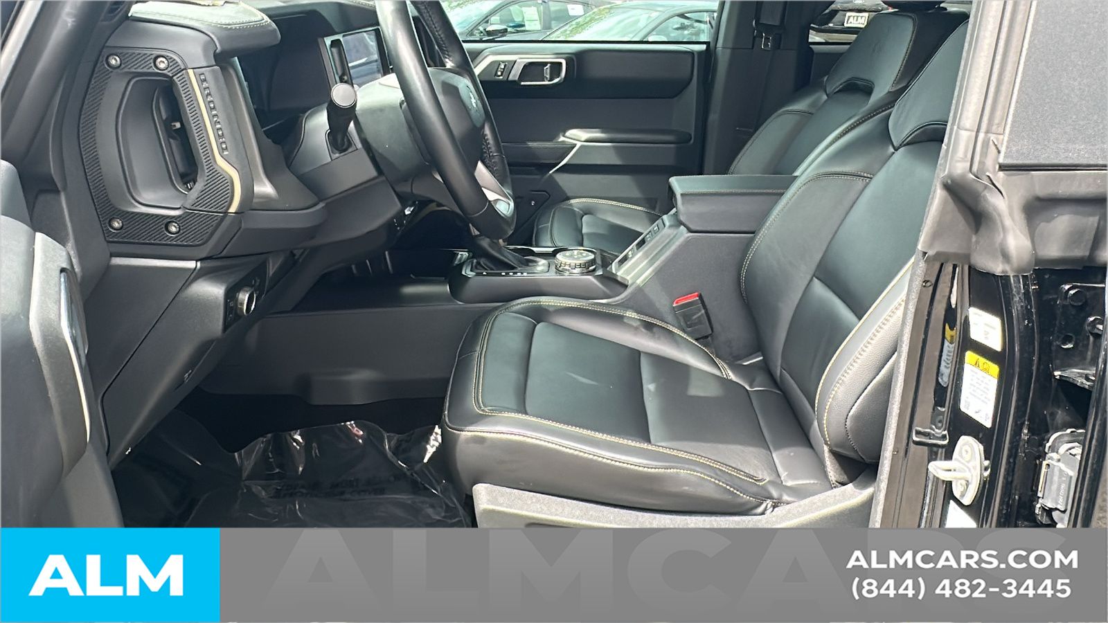 Used 2025 Shadow Black Ford Badlands image 11