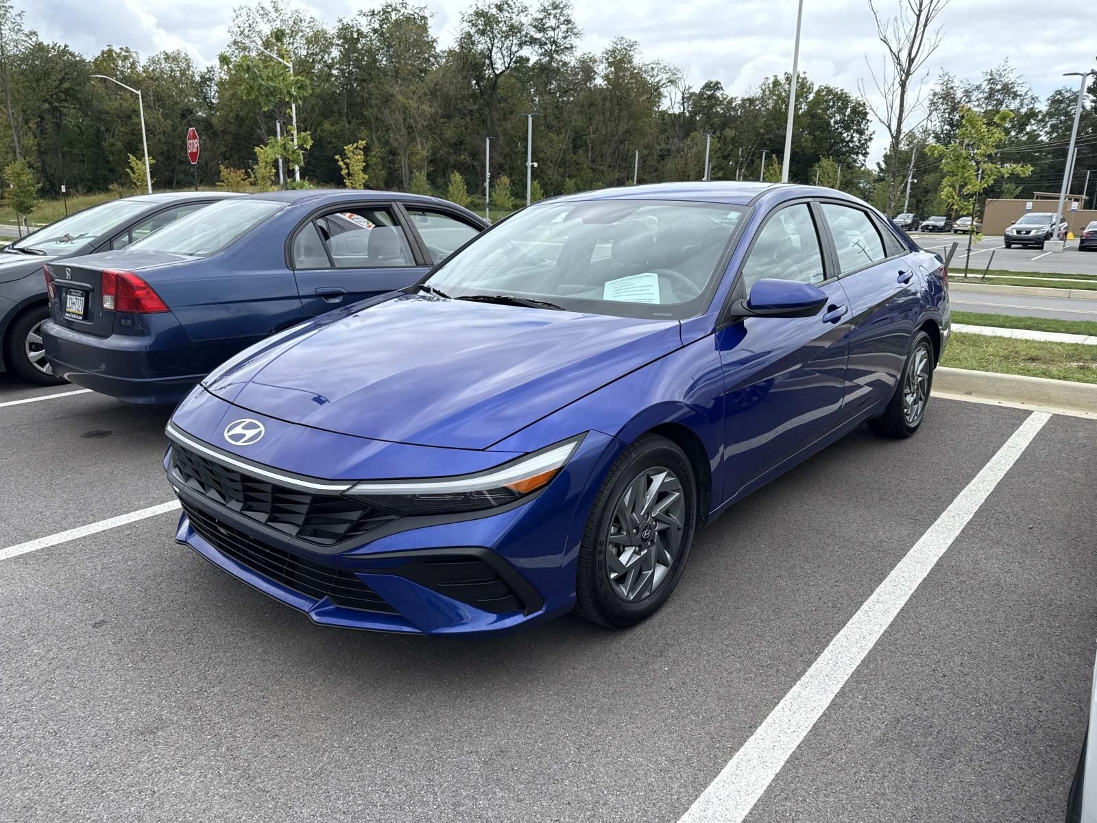  2024 Hyundai Elantra SEL FWD   