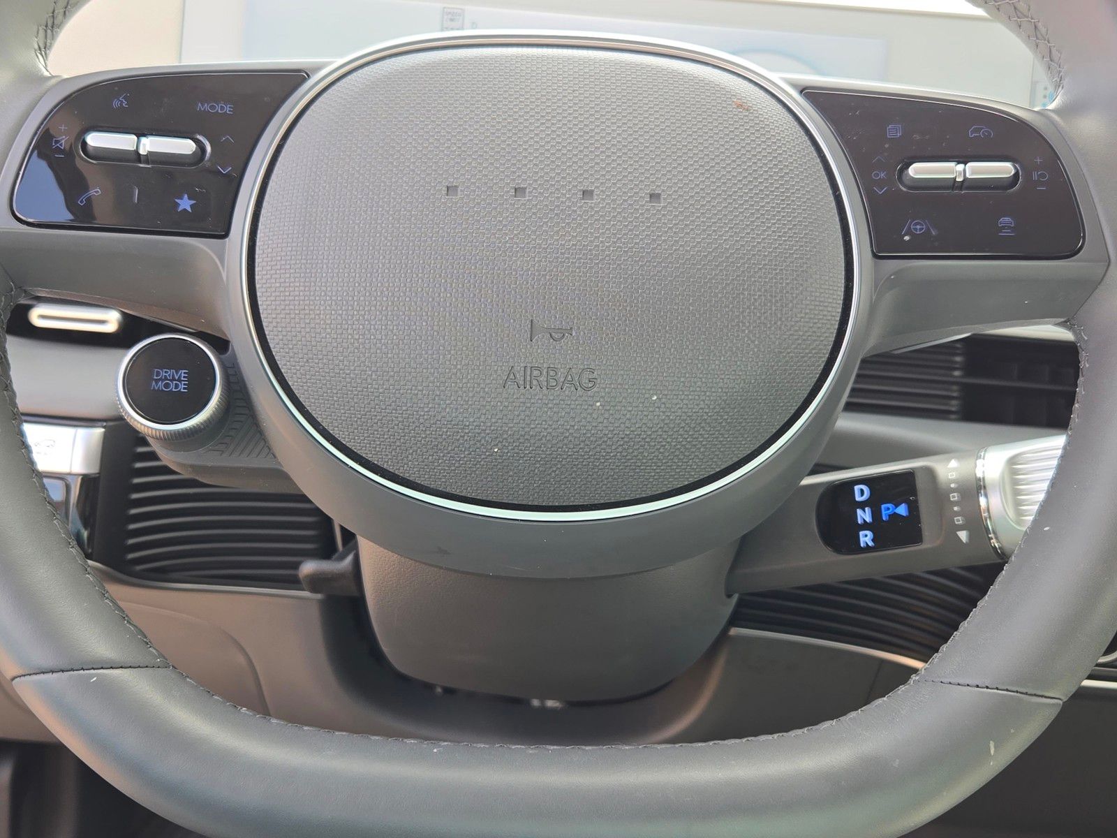 2024 Hyundai IONIQ 5 SEL - Photo 25
