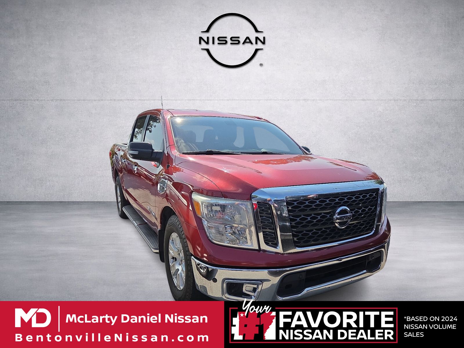 2017 Nissan Titan SV Crew Cab