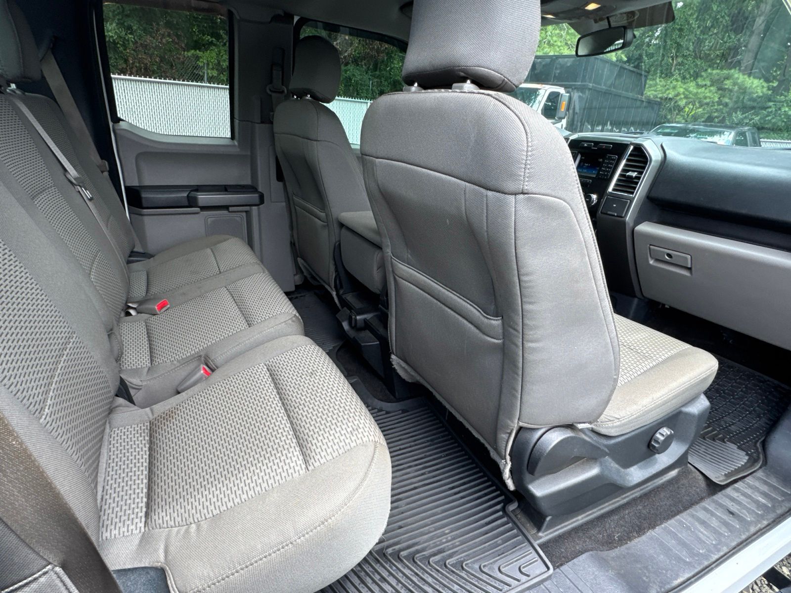 Used 2015 Oxford White Ford XLT image 5