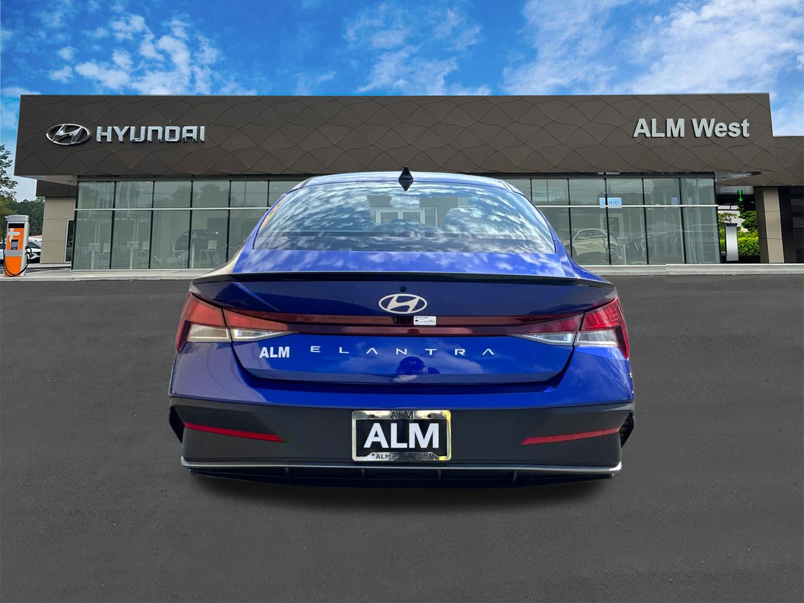 Certified Used 2025 Blue Hyundai SEL Sport image 6