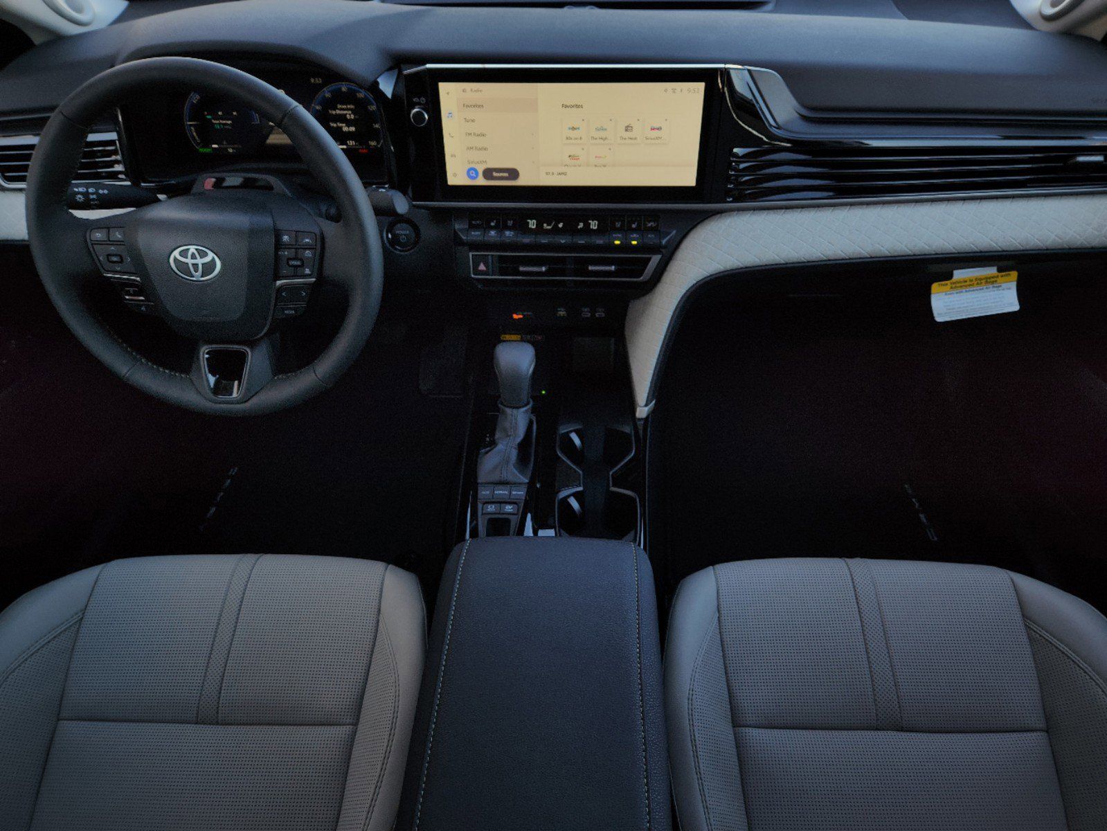 2025 Toyota Camry  23