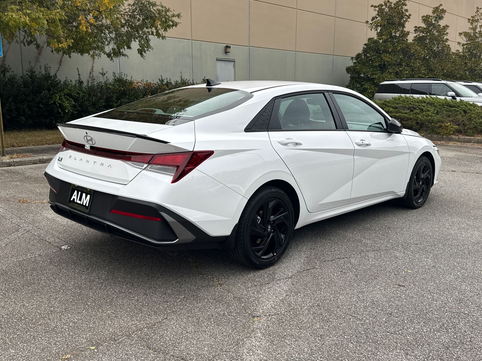 New 2026 White Hyundai SEL Sport image 6