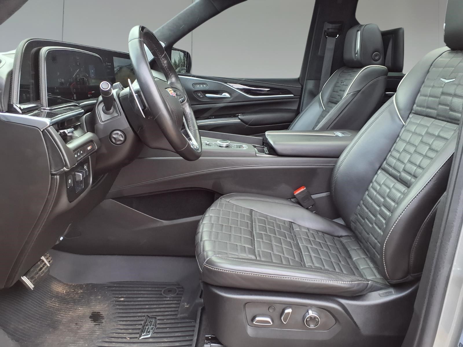 2023 Cadillac Escalade ESV V-Series Silver at Bayway Cadillac Southwest