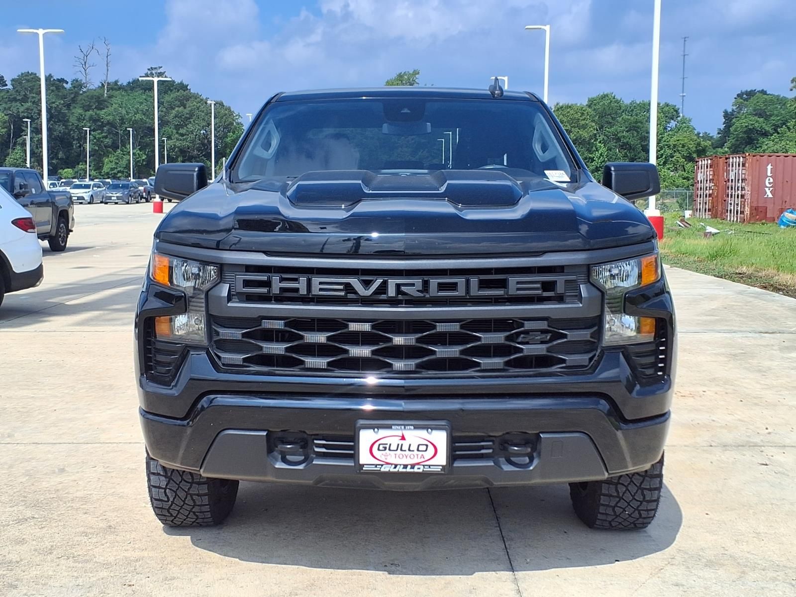 2022 Chevrolet Silverado 1500 Custom Trail Boss - 3