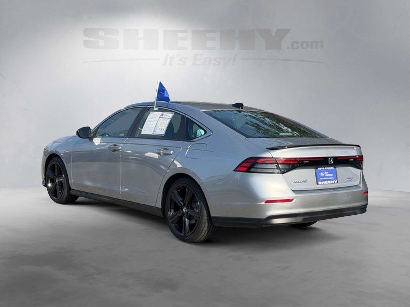 Used 2023 Lunar Silver Metallic Honda Sport image 15