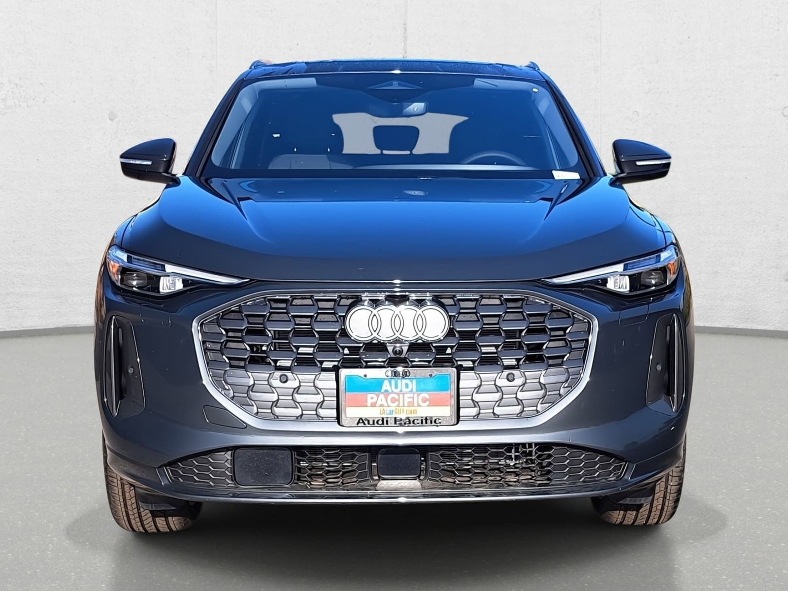 2025 Audi Q5 40 Premium Plus's photo