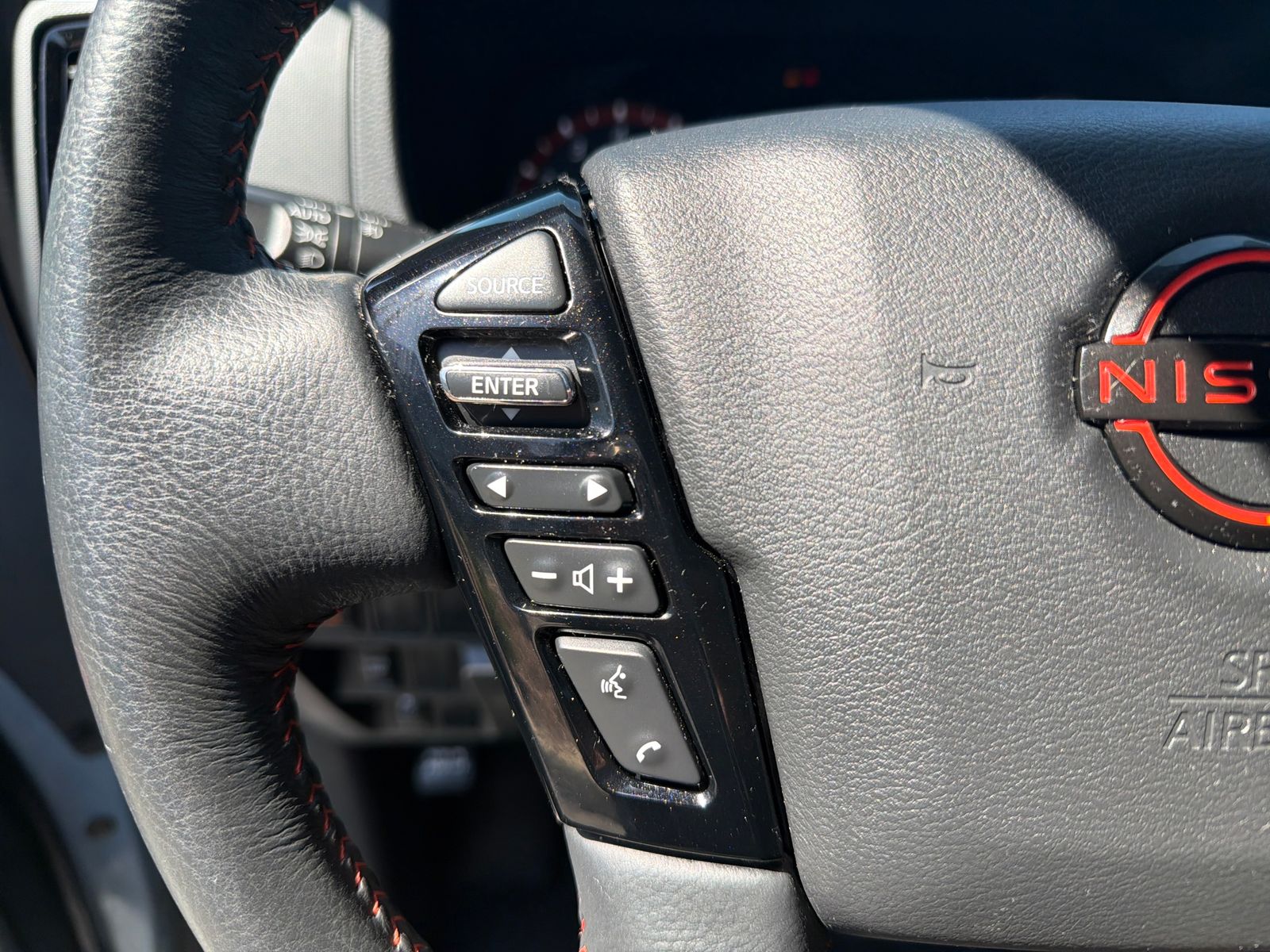 Used 2023 Nissan Frontier PRO-X 4D Crew Cab