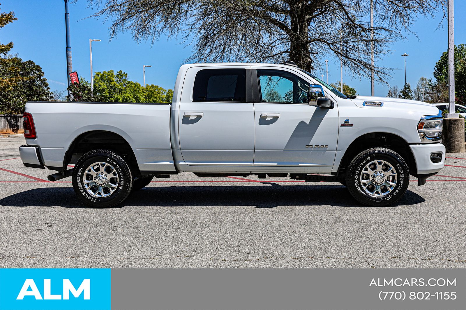 Used 2024 White Ram Laramie image 11