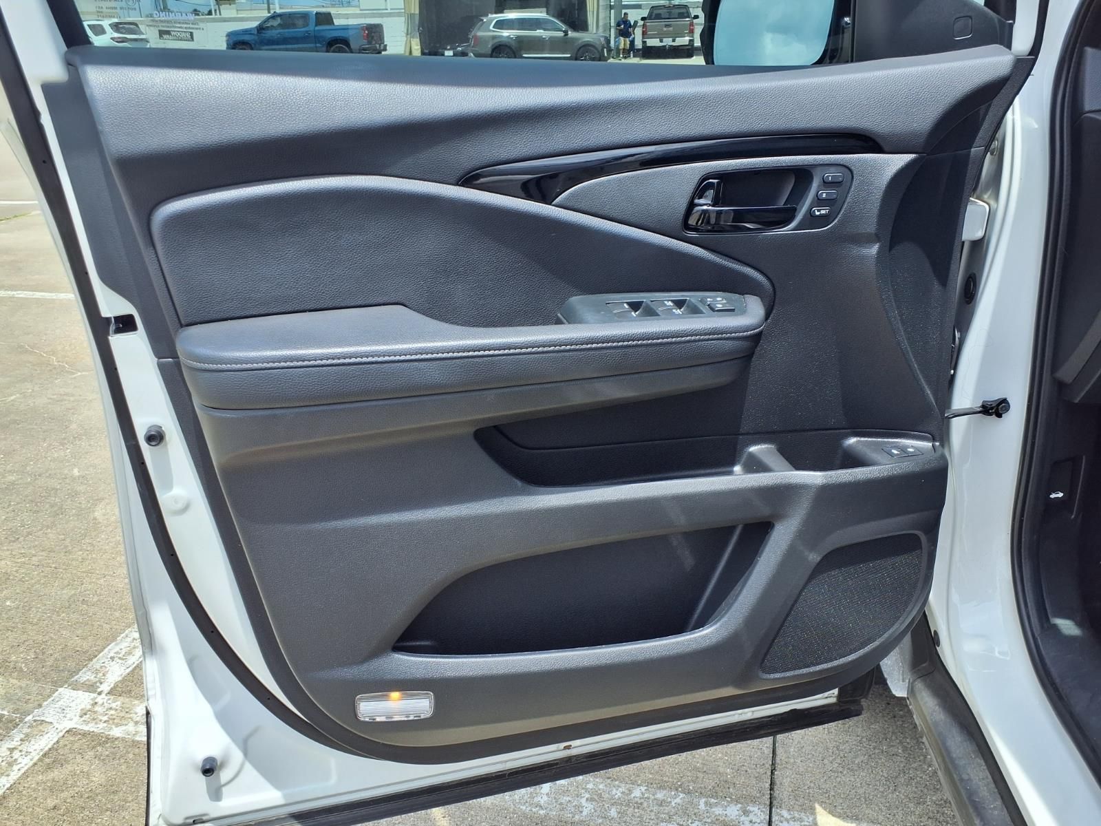 car-gallery-12