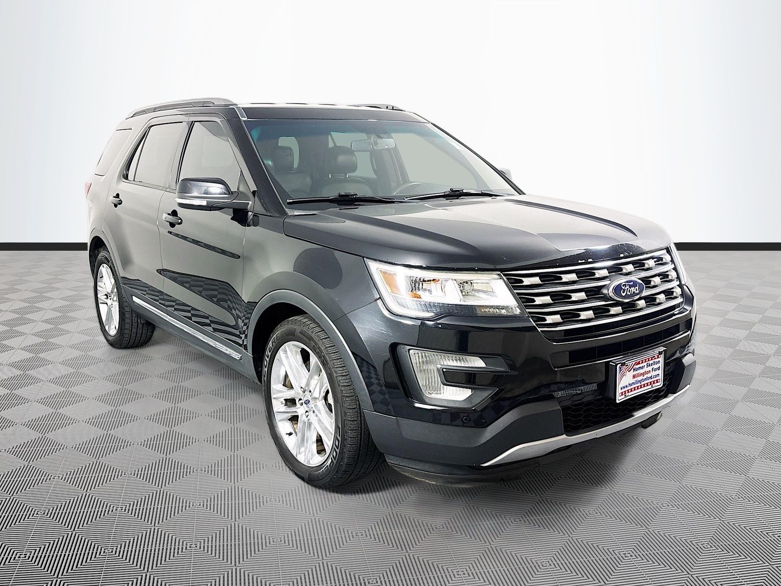 Shadow Black 2016 Ford Explorer XLT SUV / Crossover Front-Wheel Drive 6-Speed Automatic