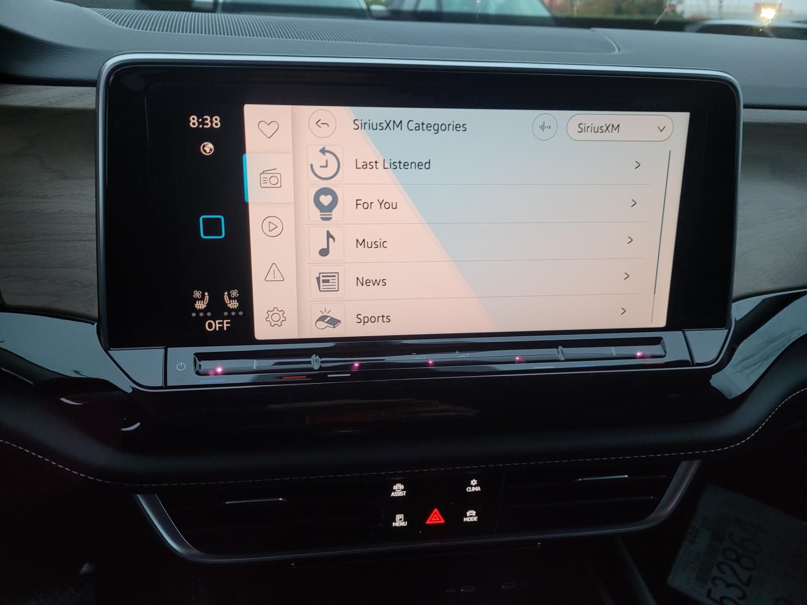 new 2026 Volkswagen Atlas car, priced at $40,528