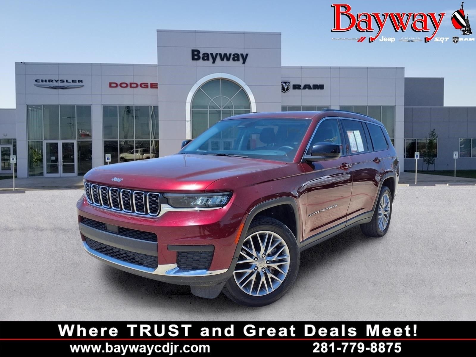 2023 Jeep Grand Cherokee L Laredo - 0