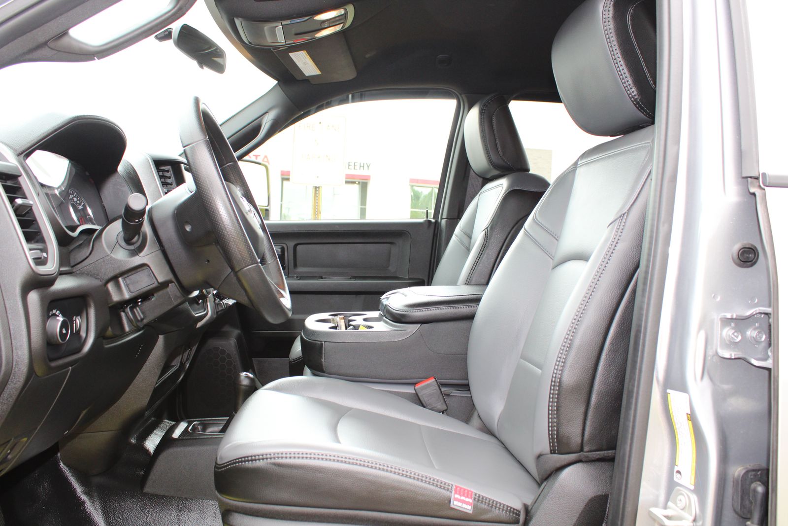 Used 2024 Silver Ram Tradesman image 10