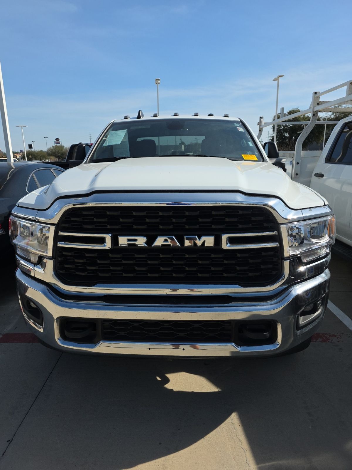 2024 RAM 3500 Big Horn Crew Cab LB DRW 4WD