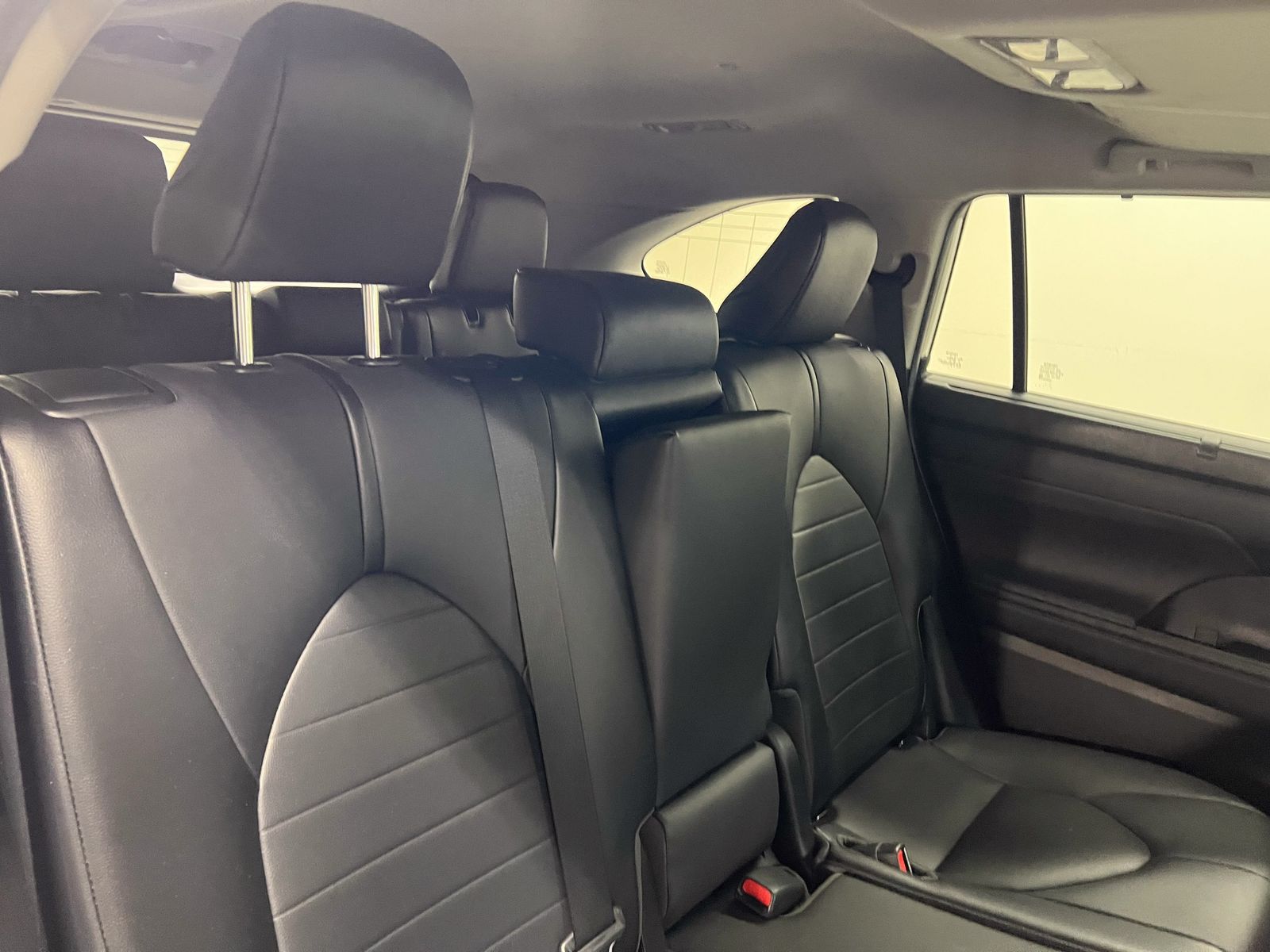 used 2021 Toyota Highlander car, priced at $29,888
