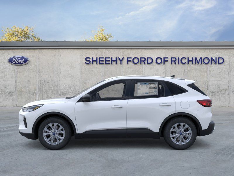 New 2026 Oxford White Ford Active image 4