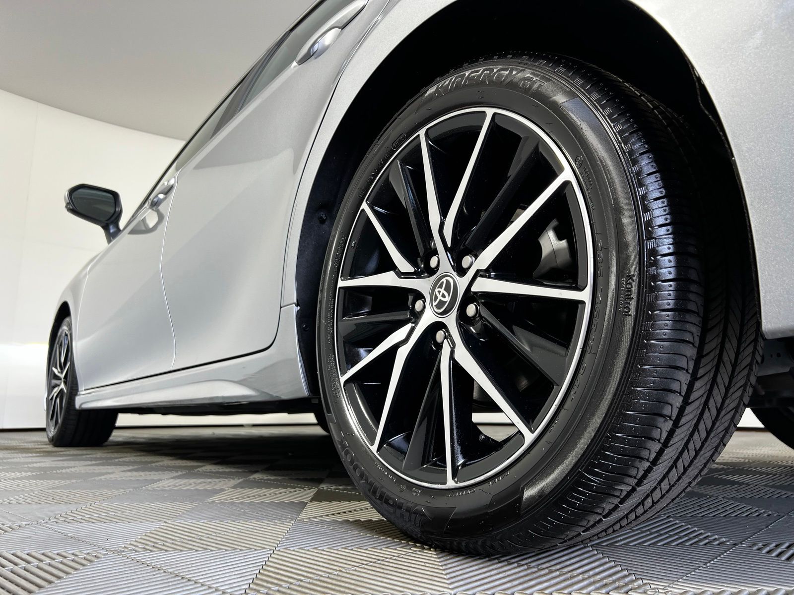 Thumbnail: 2024 Toyota Camry - 24