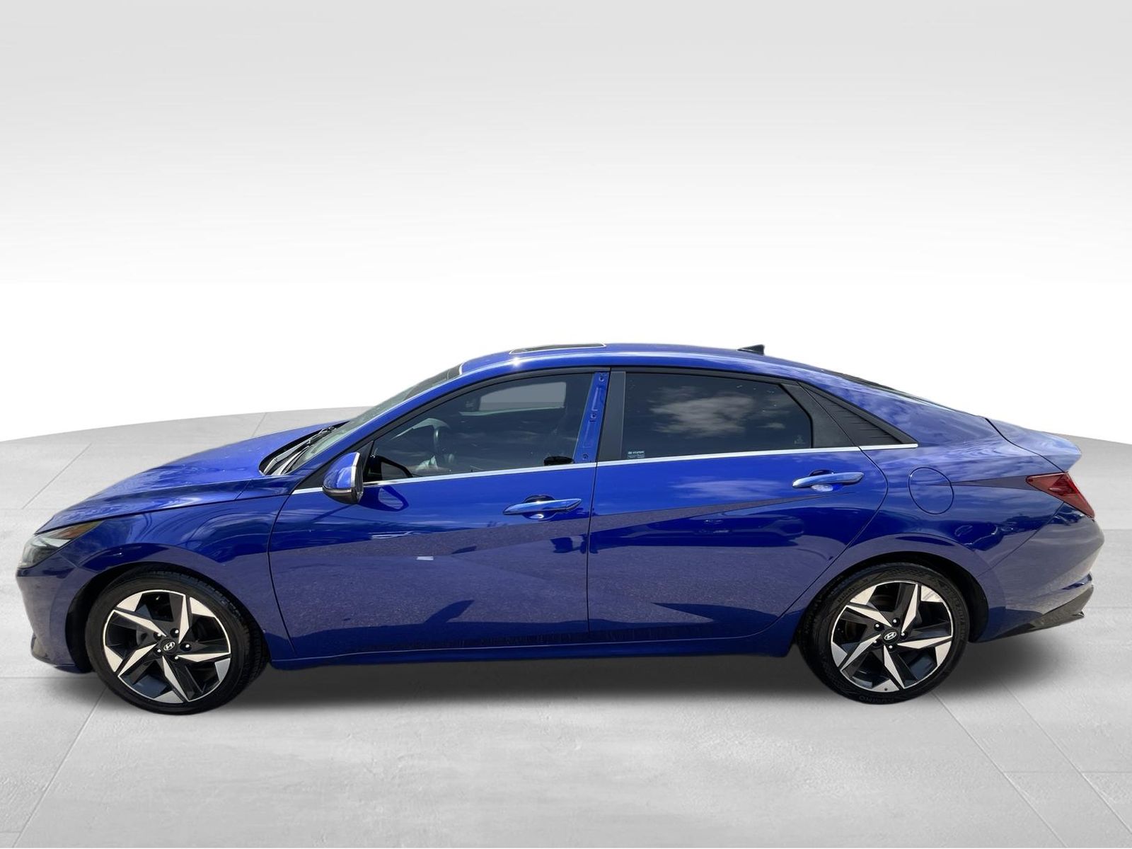 Used Car 2021 Hyundai Elantra  Limited For Sale Under $20,000 In Austin, Texas