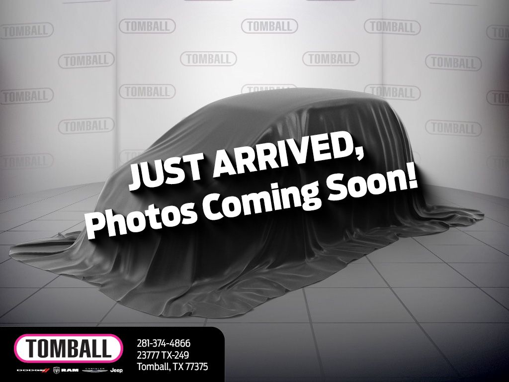 Pitch Black Clearcoat 2020 Dodge Challenger Coupe Rear-Wheel Drive 8-Speed Automatic