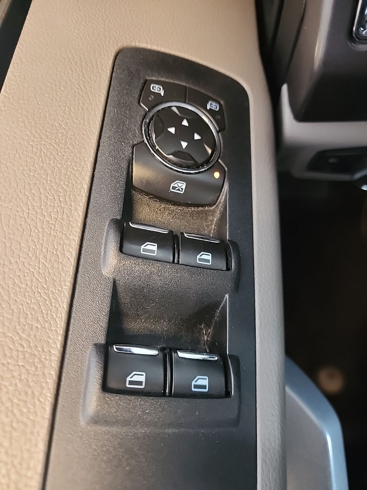 Used 2016 Blue Jeans Metallic Ford XLT image 20