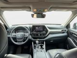 Used 2024 Toyota Highlander SUV